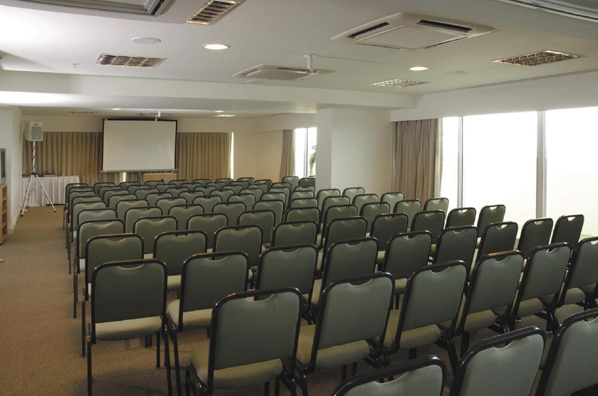 Golden Tulip Macae Hotel Екстериор снимка